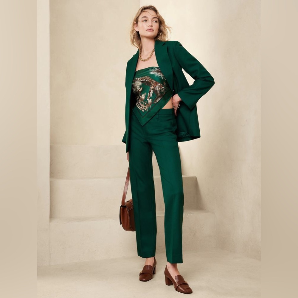 NWT! Banana Republic Lido Straight Wool Pant in Forest Emerald Green - 0 Petite